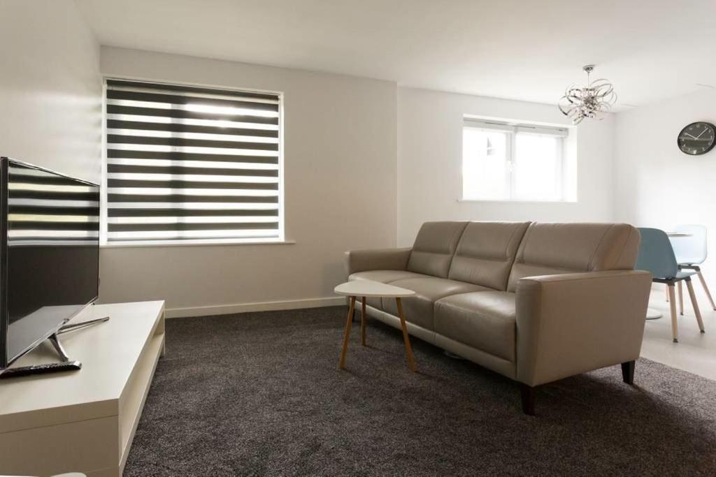 The Beeches 3 - Serviced Apartment เชฟฟิลด์ ภายนอก รูปภาพ