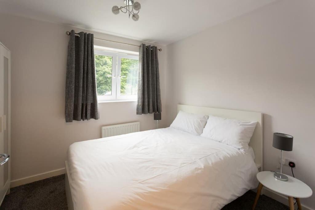 The Beeches 3 - Serviced Apartment เชฟฟิลด์ ภายนอก รูปภาพ